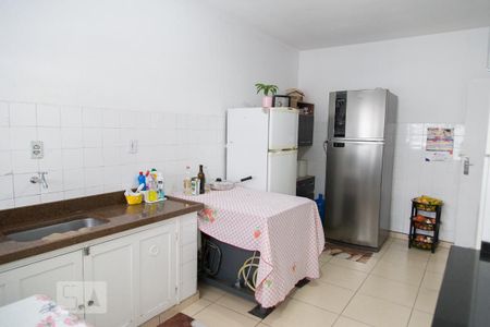 Apartamento à venda com 100m², 2 quartos e sem vagaCozinha