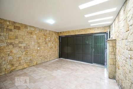 Casa à venda com 150m², 3 quartos e 2 vagasGaragem