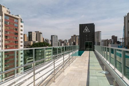 Apartamento para alugar com 30m², 1 quarto e 1 vagaÁrea comum - Piscina