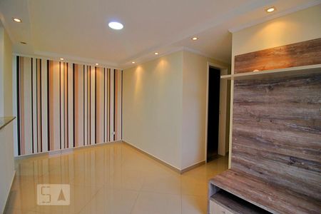 Sala de apartamento para alugar com 3 quartos, 69m² em Parque São Vicente, Mauá