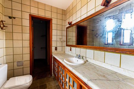 Casa de condomínio à venda com 362m², 4 quartos e 2 vagas Casa de condomínio à venda com 362m², 4 quartos e 2 vagasBanheiro da Suíte 3