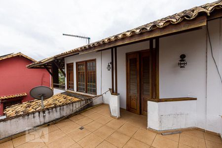 Casa de condomínio à venda com 362m², 4 quartos e 2 vagas Casa de condomínio à venda com 362m², 4 quartos e 2 vagasAnexo da Suíte 2