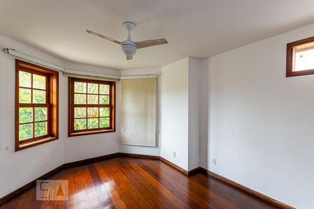 Quarto 1 de casa de condomínio à venda com 4 quartos, 362m² em Badu, Niterói