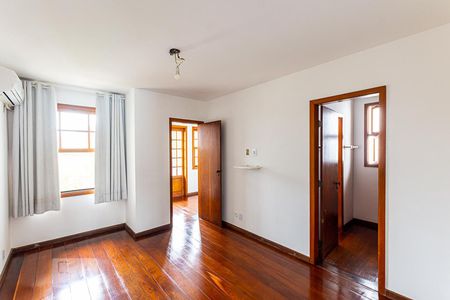 Suite 1 de casa de condomínio à venda com 4 quartos, 362m² em Badu, Niterói