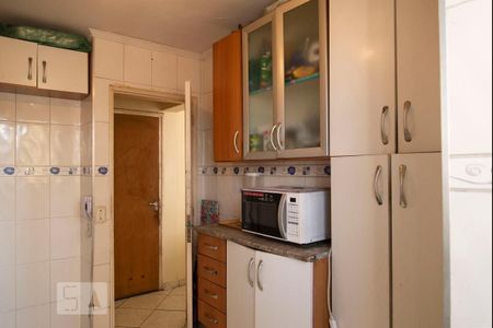 Apartamento à venda com 90m², 4 quartos e sem vagaCozinha