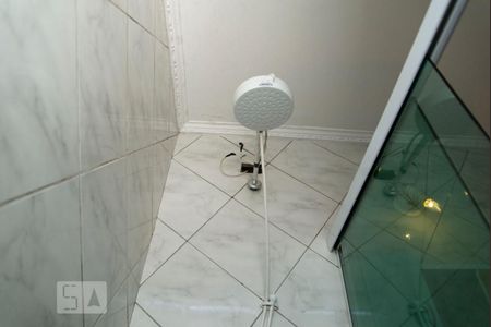 Apartamento à venda com 90m², 4 quartos e sem vagaChuveiro