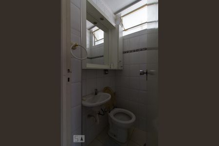 Lavabo de apartamento para alugar com 4 quartos, 110m² em Centro, Sorocaba