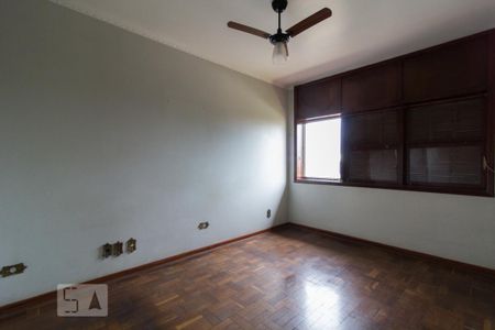 Apartamento para alugar com 110m², 4 quartos e 1 vaga Apartamento para alugar com 110m², 4 quartos e 1 vagaQuarto 2