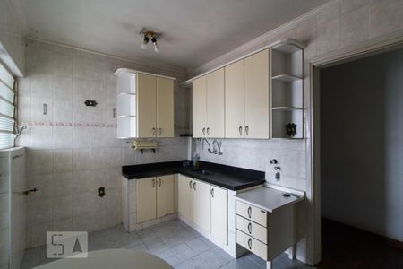 Cozinha de apartamento para alugar com 4 quartos, 110m² em Centro, Sorocaba