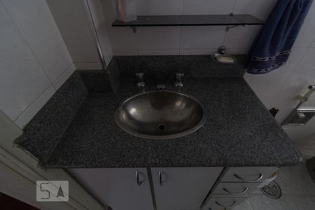 Banheiro de apartamento para alugar com 4 quartos, 110m² em Centro, Sorocaba