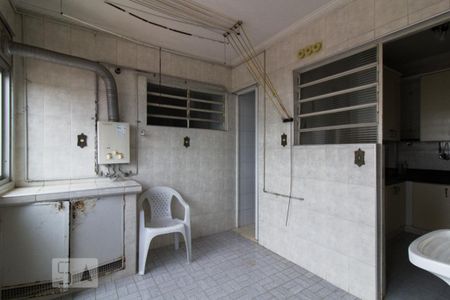 Apartamento para alugar com 110m², 4 quartos e 1 vaga Apartamento para alugar com 110m², 4 quartos e 1 vagaÁrea de serviço