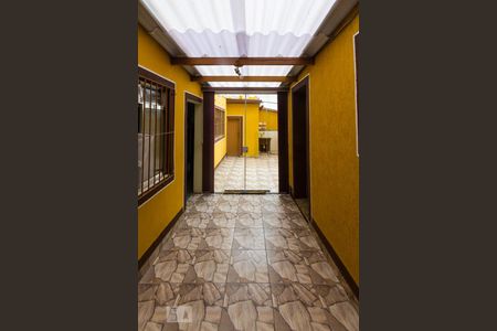 Casa à venda com 300m², 3 quartos e 6 vagasQuintal