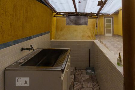 Casa à venda com 300m², 3 quartos e 6 vagasÁrea de Serviço