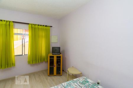 Casa à venda com 300m², 3 quartos e 6 vagasQuarto da Edícula