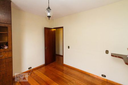 Casa à venda com 300m², 3 quartos e 6 vagasQuarto 02