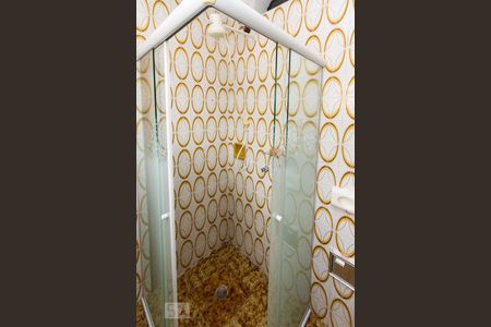 Casa à venda com 300m², 3 quartos e 6 vagasBanheiro da Suite