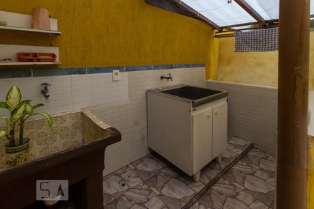 Casa à venda com 300m², 3 quartos e 6 vagasÁrea de Serviço