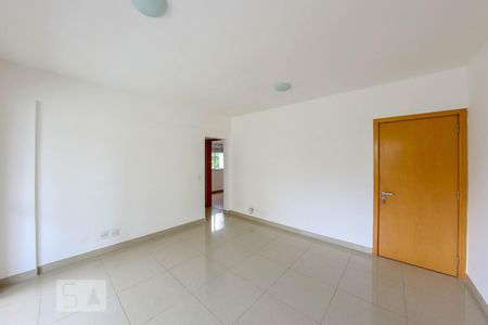 Sala de apartamento à venda com 2 quartos, 69m² em Vila da Serra, Nova Lima