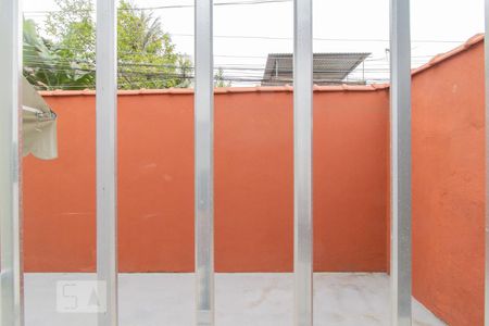 Vista do Quarto  de casa para alugar com 1 quarto, 50m² em Marechal Hermes, Rio de Janeiro