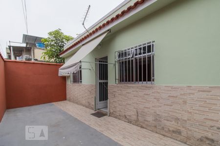 Casa para alugar com 50m², 1 quarto e sem vaga Casa para alugar com 50m², 1 quarto e sem vagaQuintal