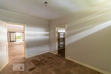 Casa à venda com 400m², 4 quartos e 3 vagasCopa