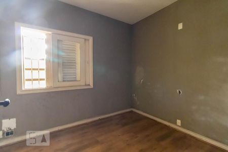 Casa à venda com 400m², 4 quartos e 3 vagasQuarto de serviço