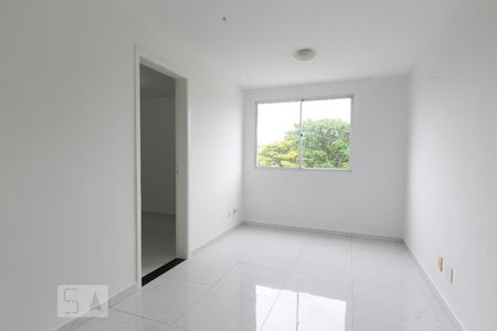 Sala de apartamento à venda com 2 quartos, 45m² em Itaquera, São Paulo