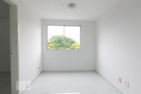 Sala de apartamento à venda com 2 quartos, 45m² em Itaquera, São Paulo