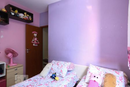 Casa à venda com 100m², 2 quartos e 2 vagasQuarto 2 