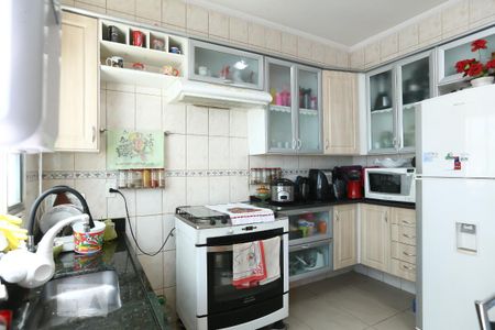 Casa à venda com 100m², 2 quartos e 2 vagasCozinha