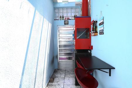 Casa à venda com 100m², 2 quartos e 2 vagasCorredor/Churrasqueira