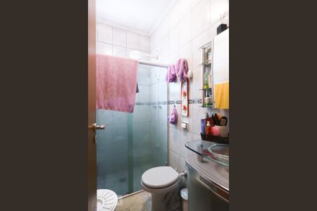 Casa à venda com 100m², 2 quartos e 2 vagasBanheiro 1 