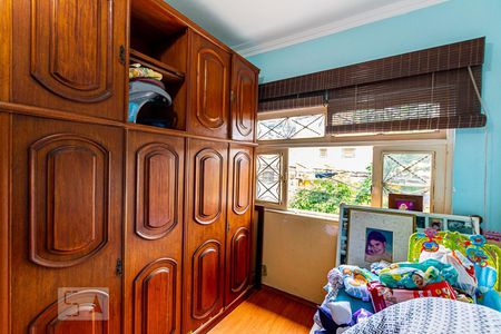 Quarto 2 de casa para alugar com 3 quartos, 140m² em São Lourenço, Niterói