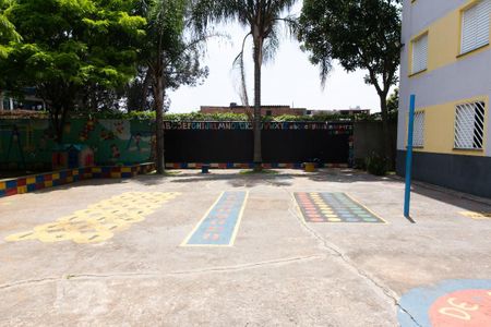 Apartamento à venda com 49m², 2 quartos e 1 vagaÁrea Comum - Playground