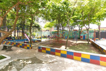 Apartamento à venda com 49m², 2 quartos e 1 vagaÁrea Comum - Playground