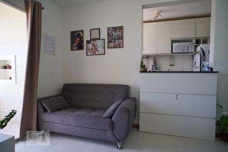 Sala de apartamento à venda com 2 quartos, 48m² em Morro Santana, Porto Alegre