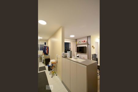 Apartamento à venda com 54m², 2 quartos e 1 vaga Apartamento à venda com 54m², 2 quartos e 1 vagaCozinha