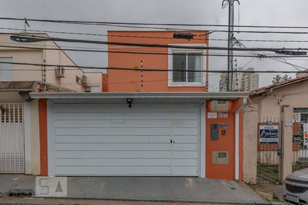 Casa à venda com 155m², 3 quartos e 2 vagasFachada