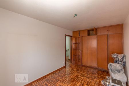 Casa à venda com 155m², 3 quartos e 2 vagasQuarto 2