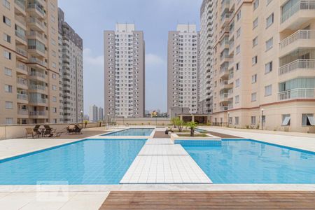 Apartamento à venda com 50m², 2 quartos e 1 vaga Apartamento à venda com 50m², 2 quartos e 1 vagaÁrea comum - Piscina