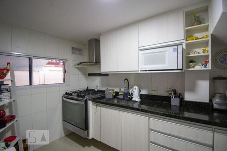Casa à venda com 80m², 3 quartos e 1 vaga Casa à venda com 80m², 3 quartos e 1 vagaCozinha