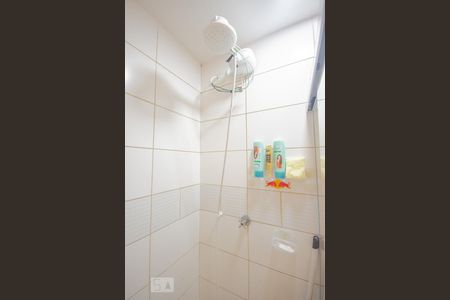 Casa de condomínio à venda com 112m², 3 quartos e 2 vagasBanheiro 2