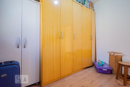 Casa de condomínio à venda com 112m², 3 quartos e 2 vagasQuarto 2