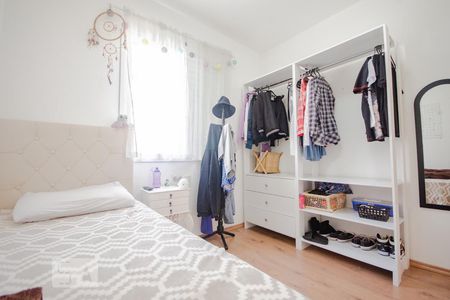 Casa de condomínio à venda com 112m², 3 quartos e 2 vagasQuarto 3