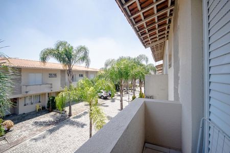 Casa de condomínio à venda com 112m², 3 quartos e 2 vagasVaranda do Quarto 1