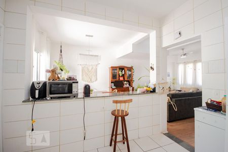 Casa de condomínio à venda com 112m², 3 quartos e 2 vagasCozinha