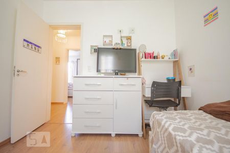 Casa de condomínio à venda com 112m², 3 quartos e 2 vagasQuarto 3