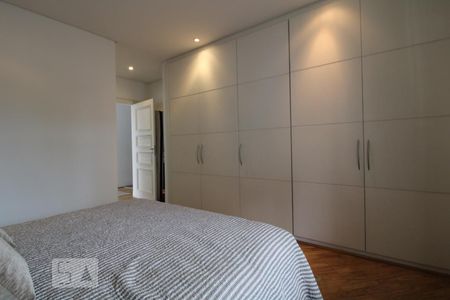 Suíte 1 de casa à venda com 4 quartos, 501m² em Brooklin Paulista, São Paulo