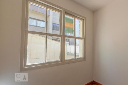 Sala de apartamento à venda com 1 quarto, 35m² em Petrópolis, Porto Alegre