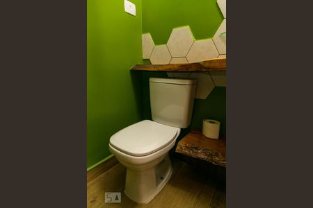 Banheiro de kitnet/studio para alugar com 1 quarto, 38m² em Vila Gustavo, São Paulo